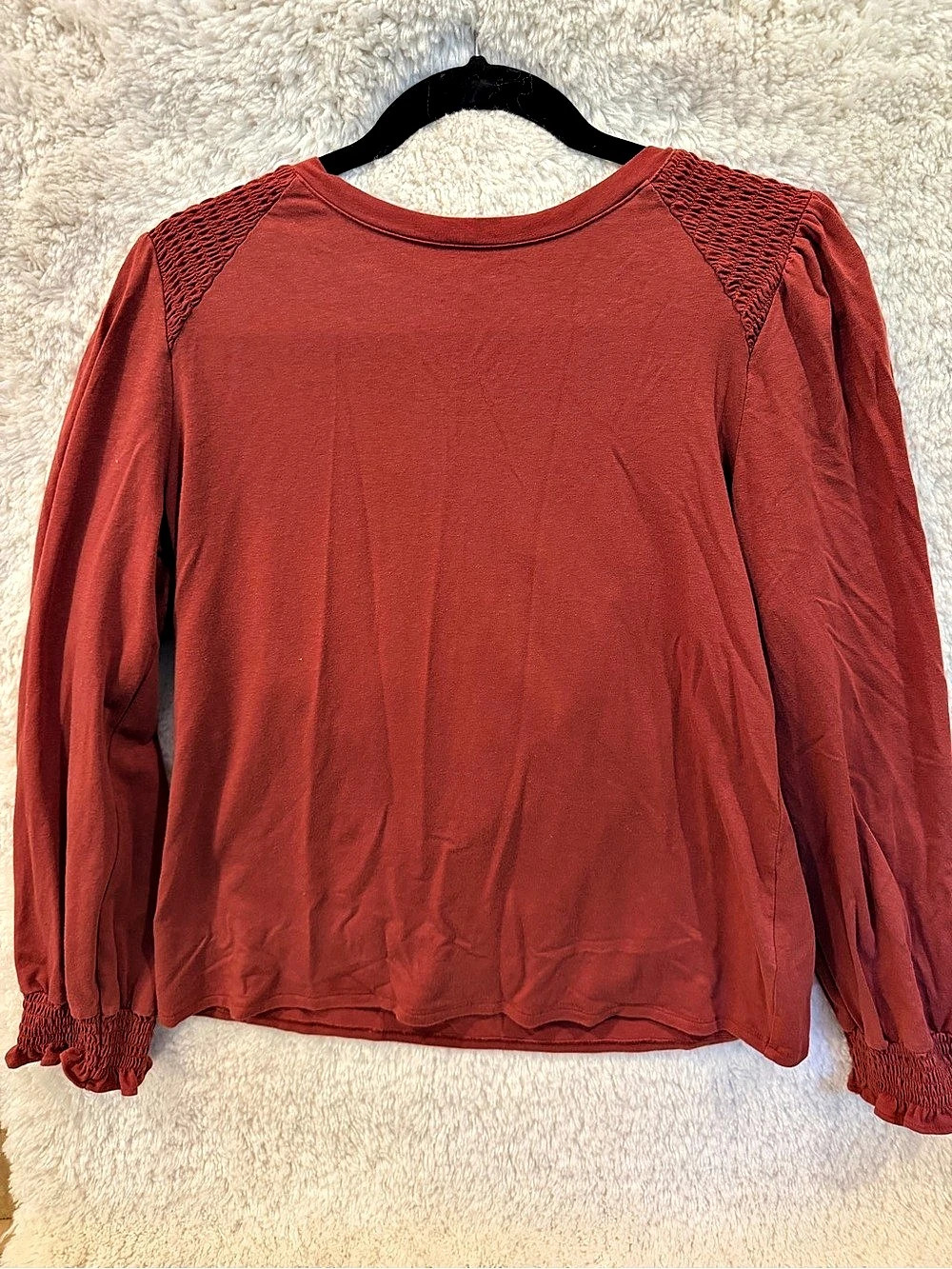 LC Lauren Conrad Long Sleeve Lace Shoulder Top in Red Size Medium Like New